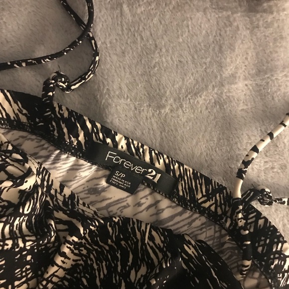 Printed Dress - Picture 4 of 4